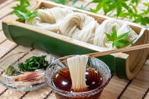 そうめん　イメージ
