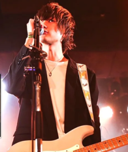 前田航
